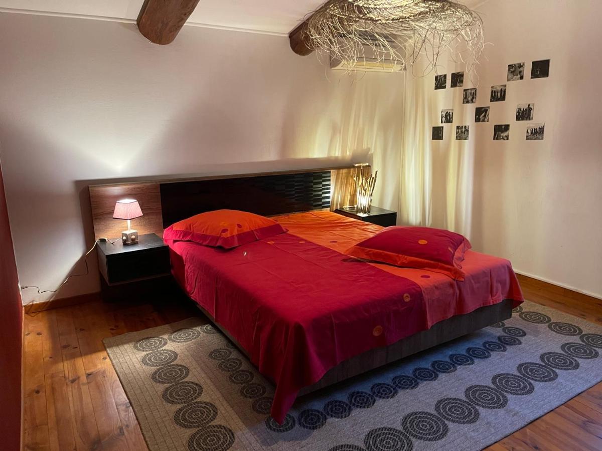 Mas D'Olive Et Kalou Bed & Breakfast Sauve ภายนอก รูปภาพ