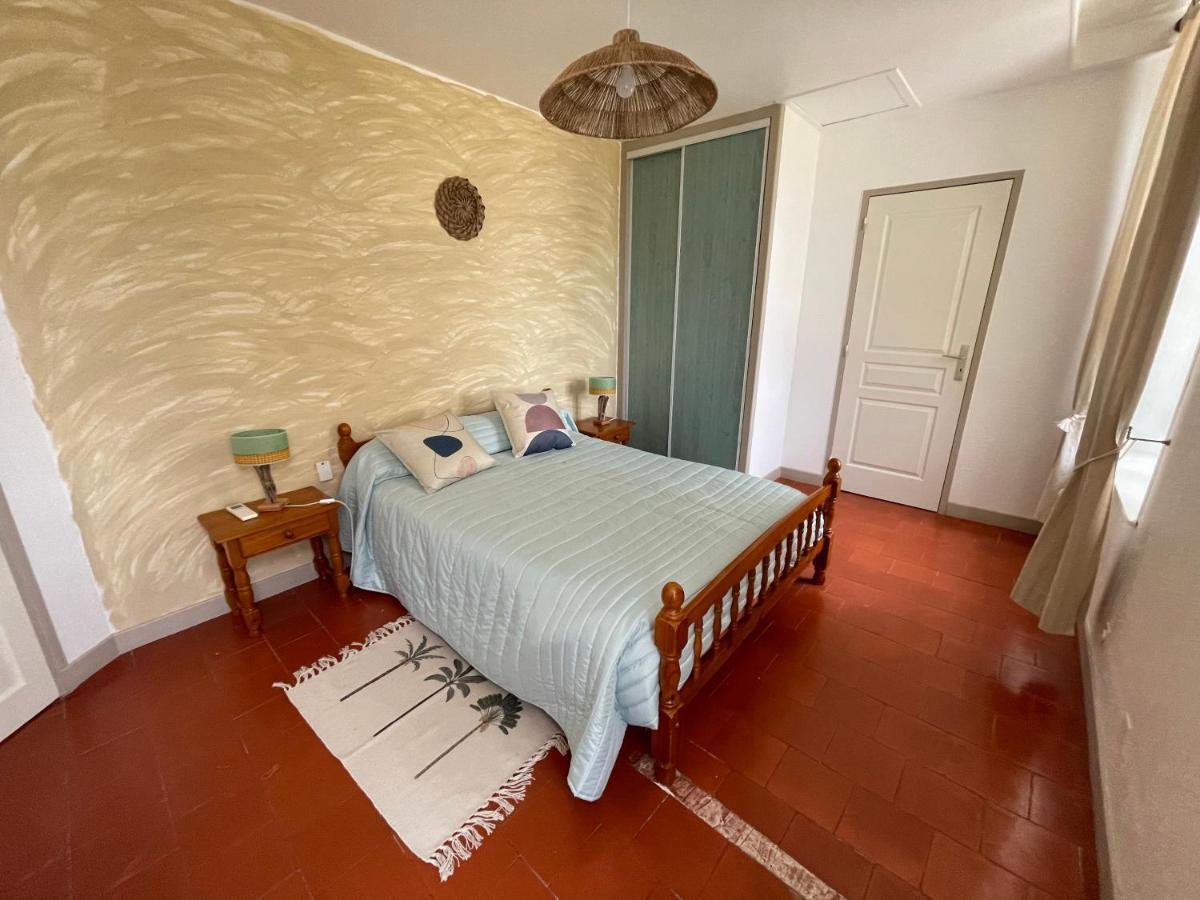Mas D'Olive Et Kalou Bed & Breakfast Sauve ภายนอก รูปภาพ